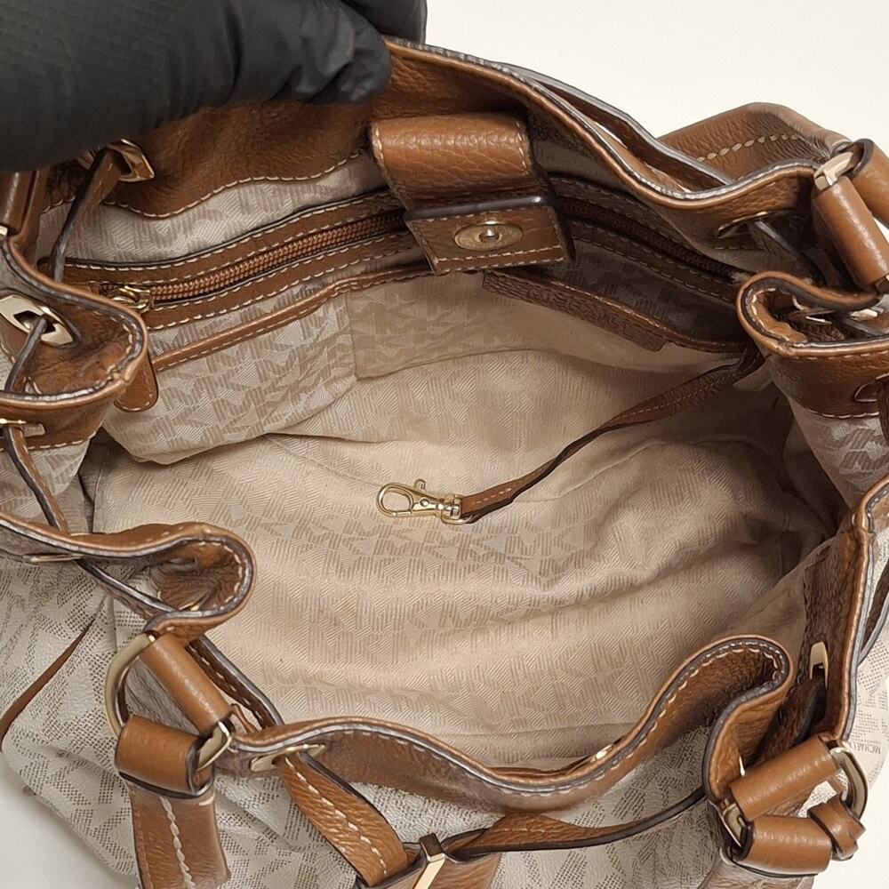 Michael Kors Marina Large Drawstring Tote (Dark Khaki) - Picture 7 of 11